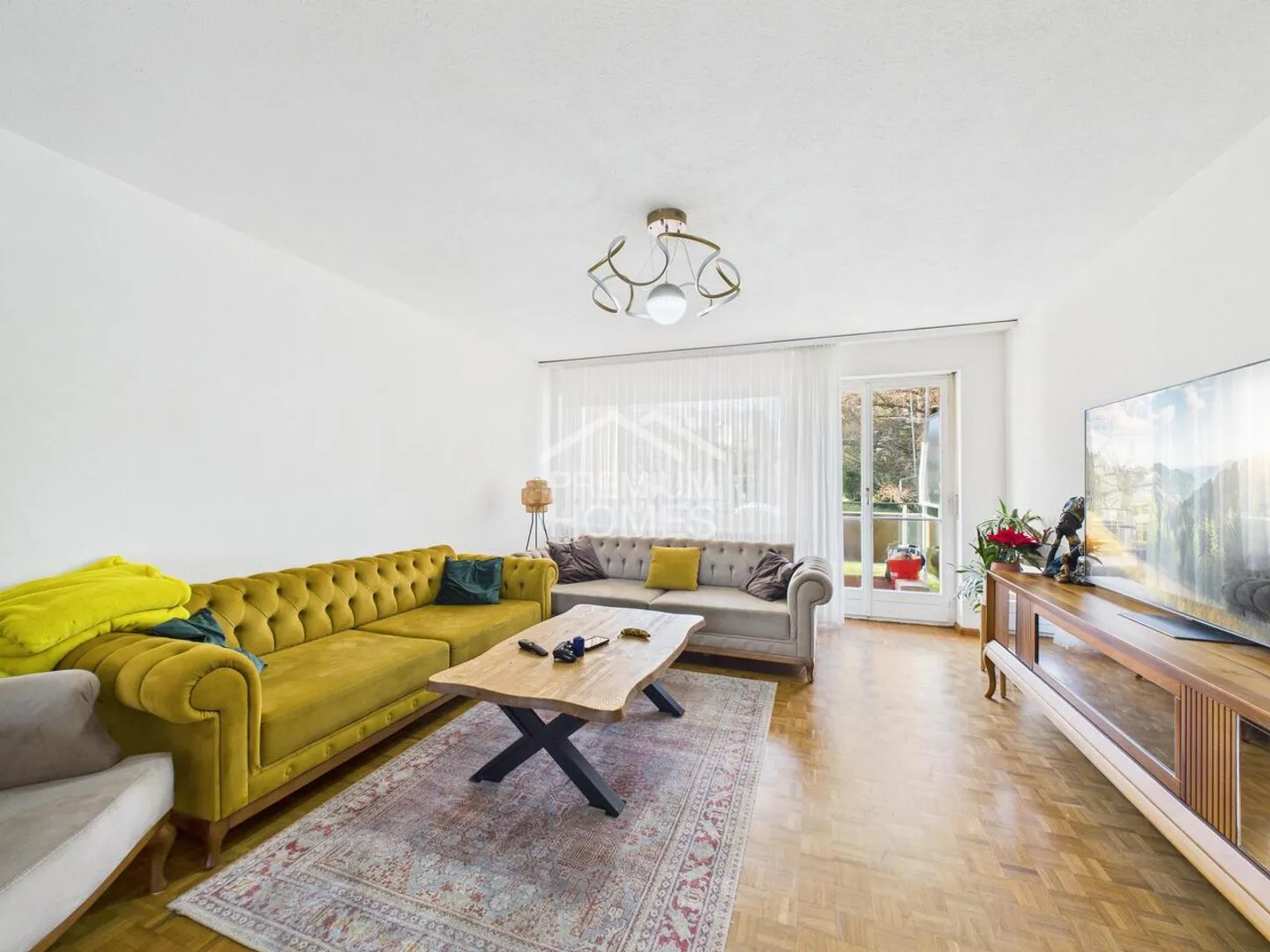 Charmante Wohnung mit Modernen Upgrades - Foto 3 von 10