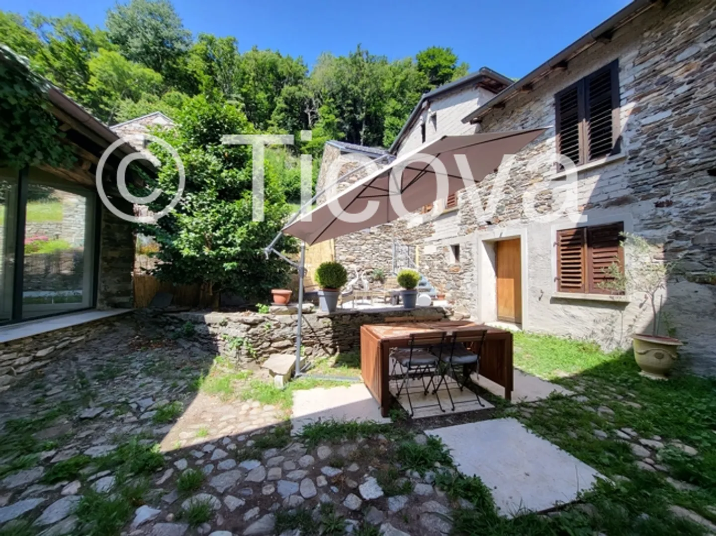 Appartamento in affitto - Foto 1 di 12