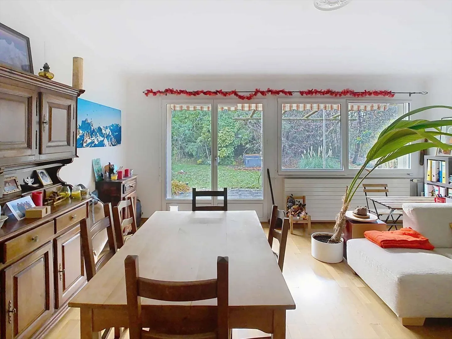 Maison contiguë 6 pièces - Photo 3 sur 9