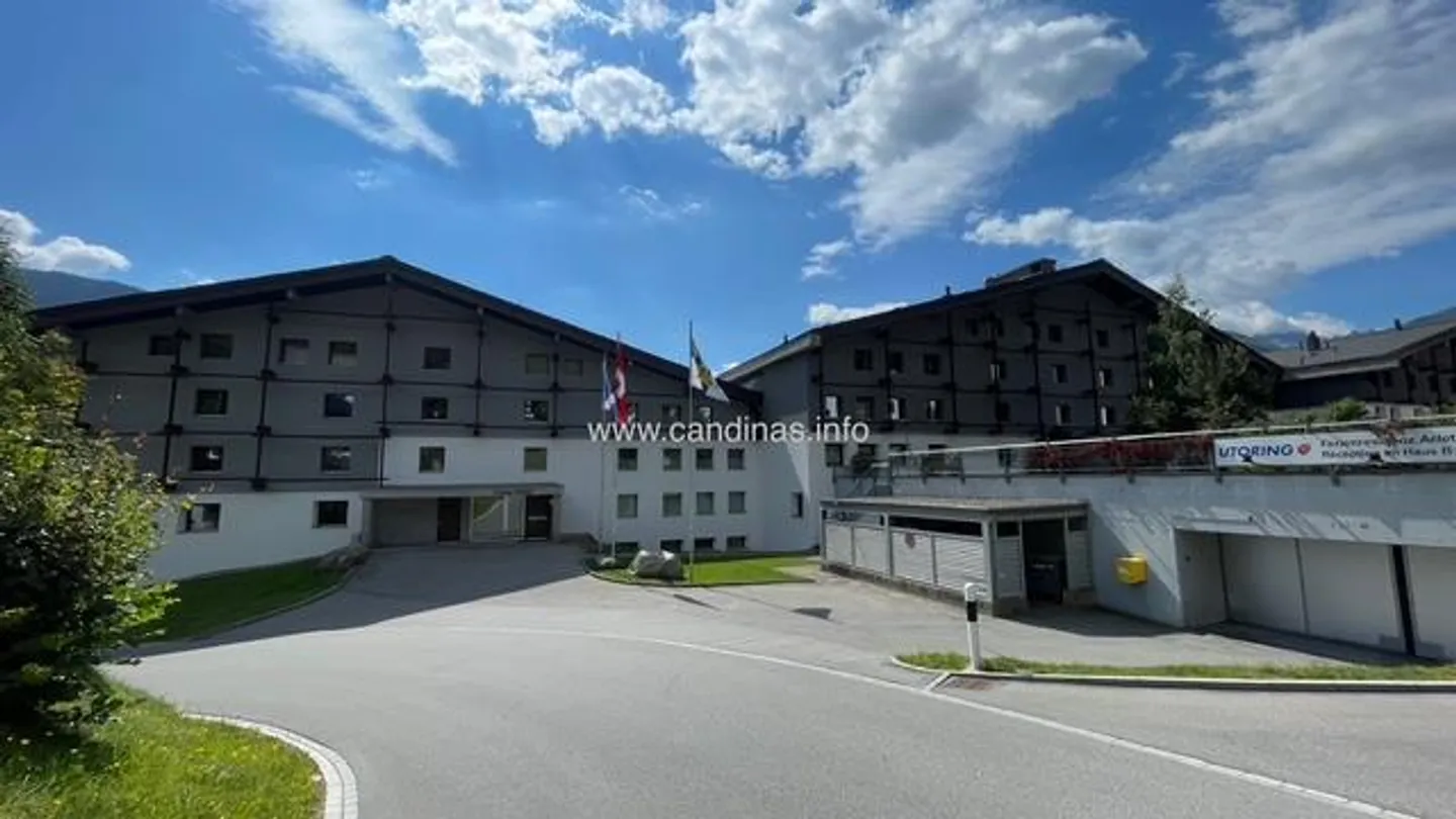 Spacious condominium in the Acletta Disentis holiday residence - Photo 22 of 27