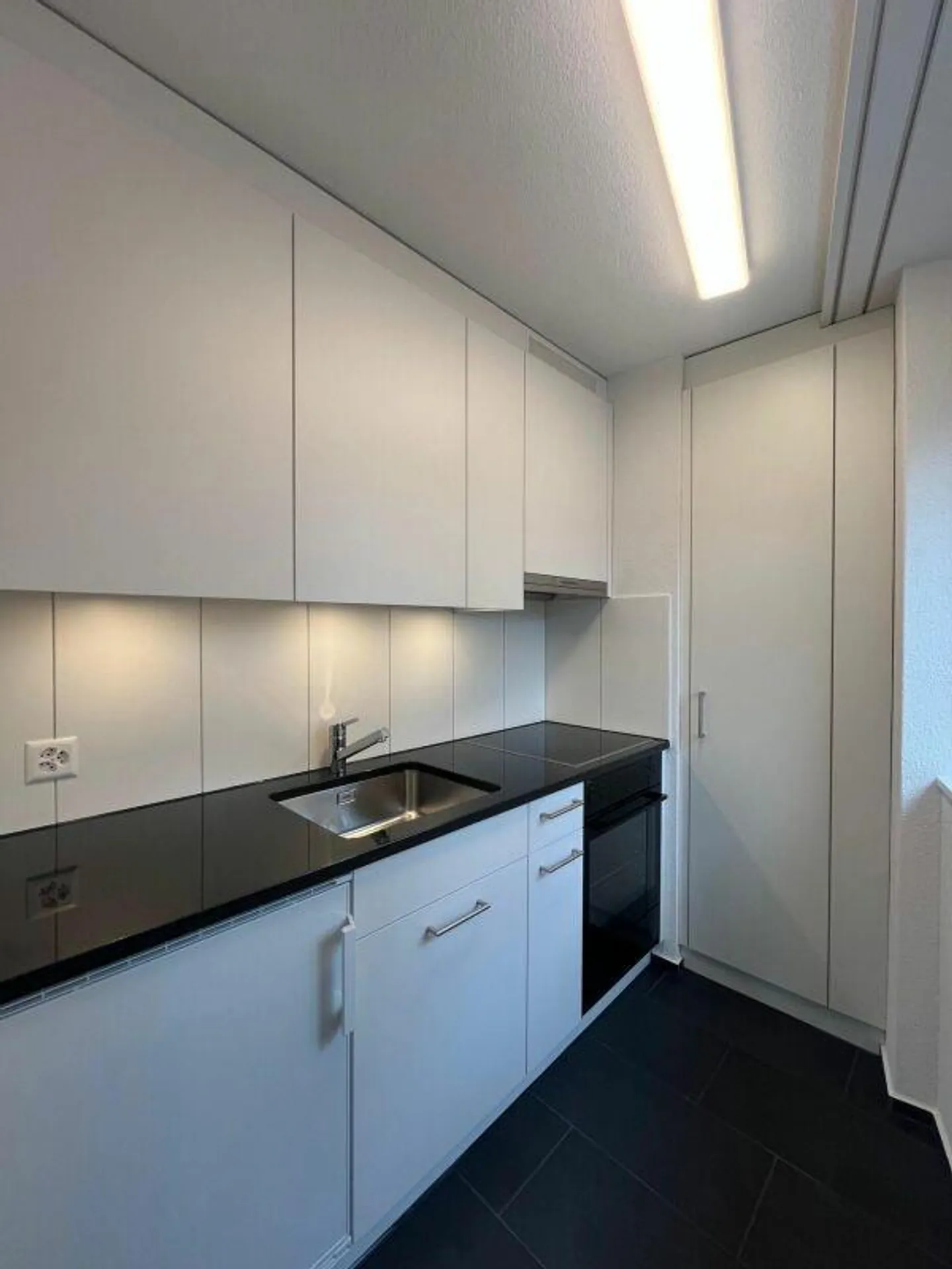 Belle appartement 1 pièce à louer à Lucerne - Photo 3 sur 6