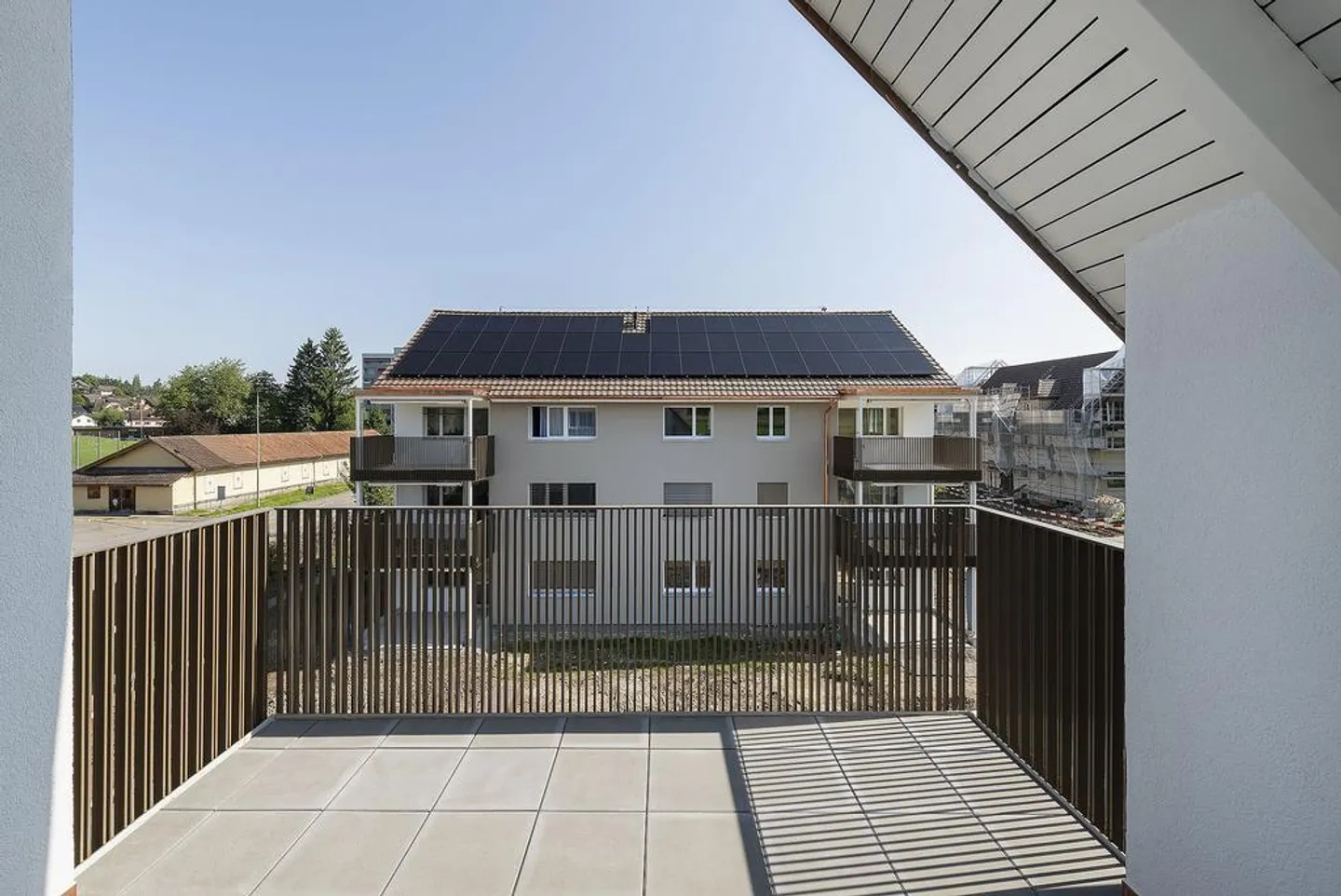Appartamento attico recentemente ristrutturato su 2 piani con balcone e torre di lavaggio - Foto 12 di 12