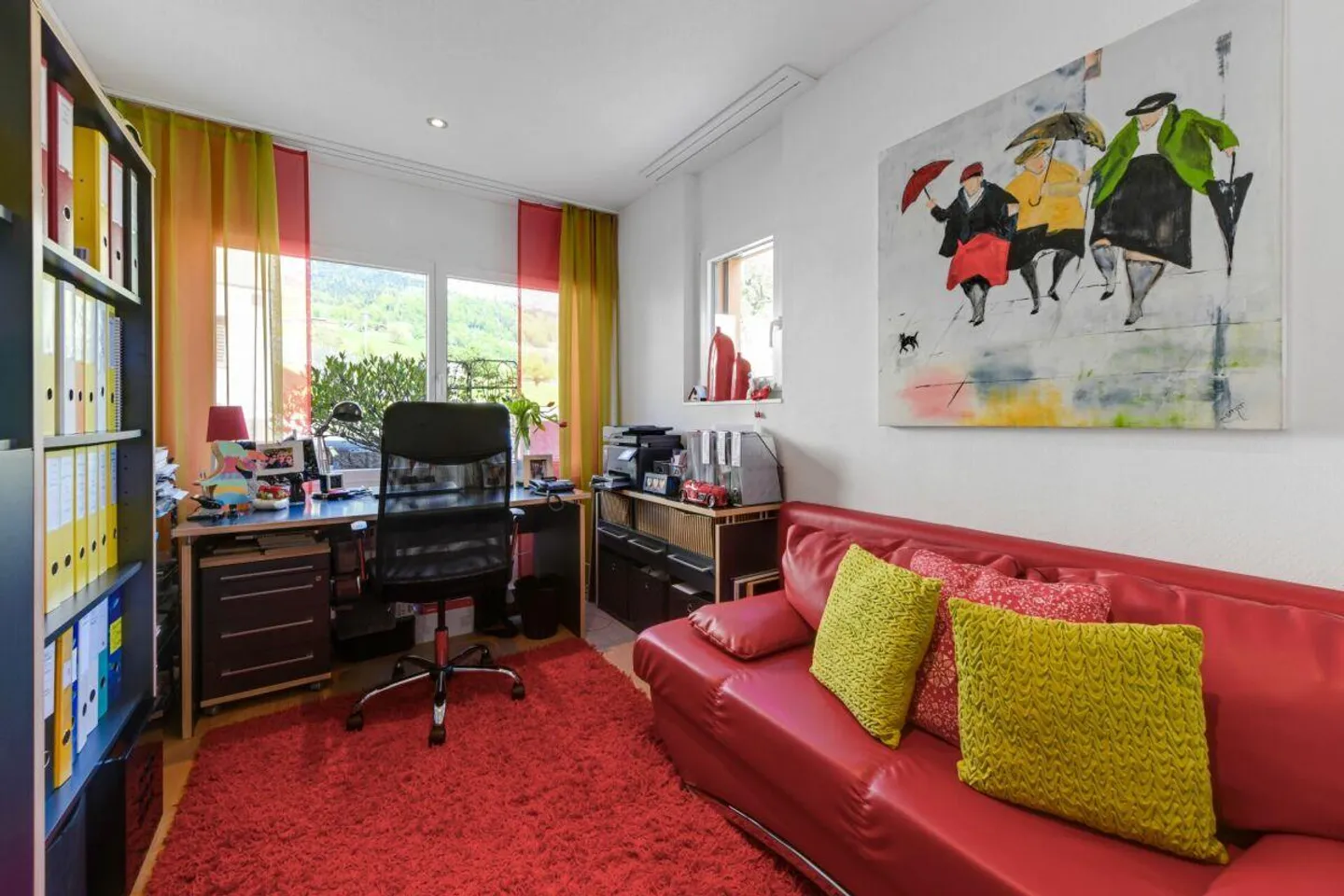 Esperienza abitativa moderna con vista - Casa unifamiliare con piscina, idillio da giardino e vista panoramica - Foto 11 di 28