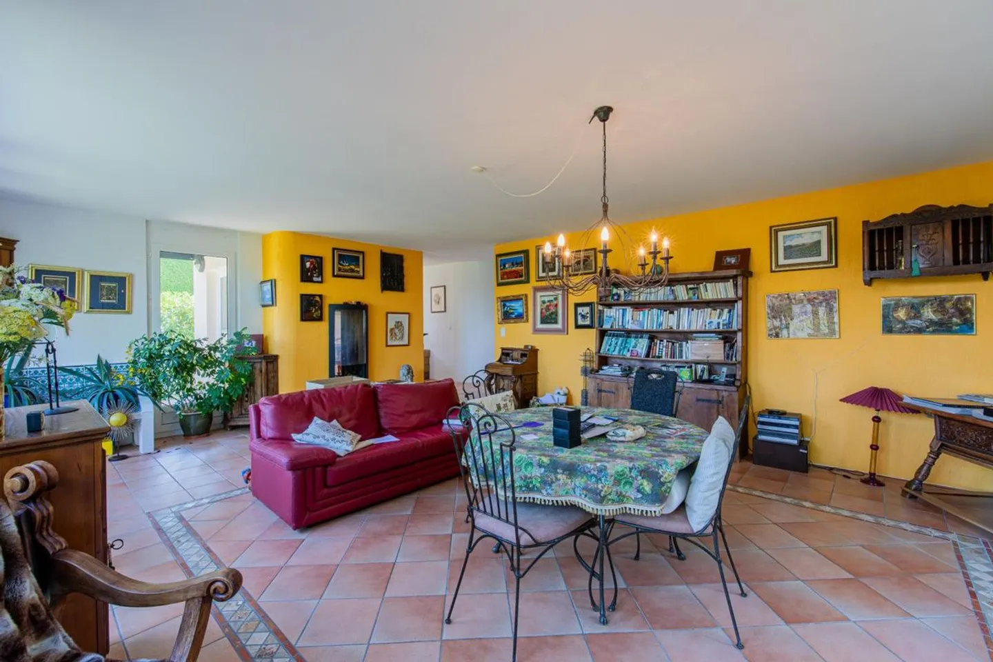 Detached Villa near Lausanne - Photo 5 of 13