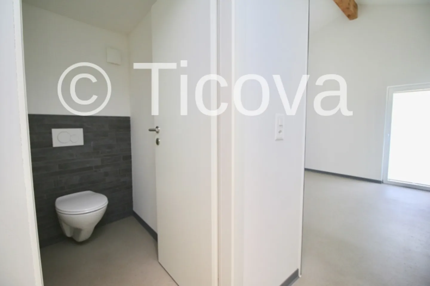 Appartamento in affitto - Foto 11 di 12