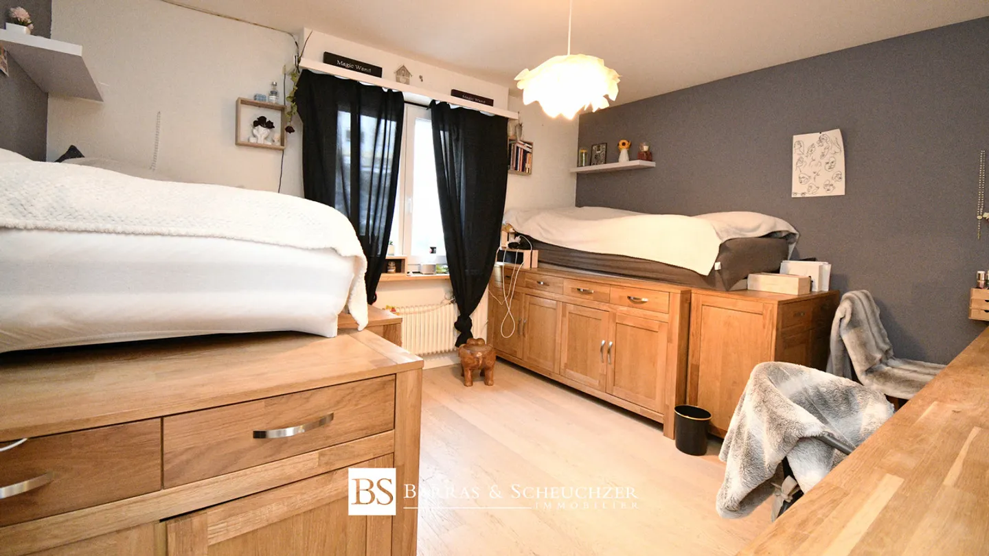 Charming 3.5 room renovated with panoramic view - Photo 10 of 11