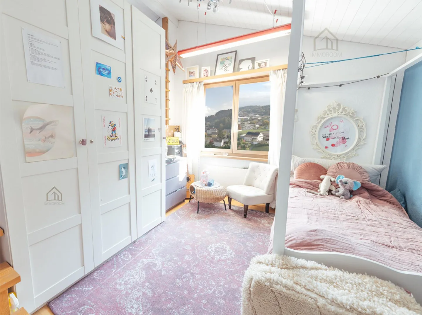 Traumhaftes Wohnen mit Pool, Wellness, Panoramasicht und Wald - Foto 12 von 27