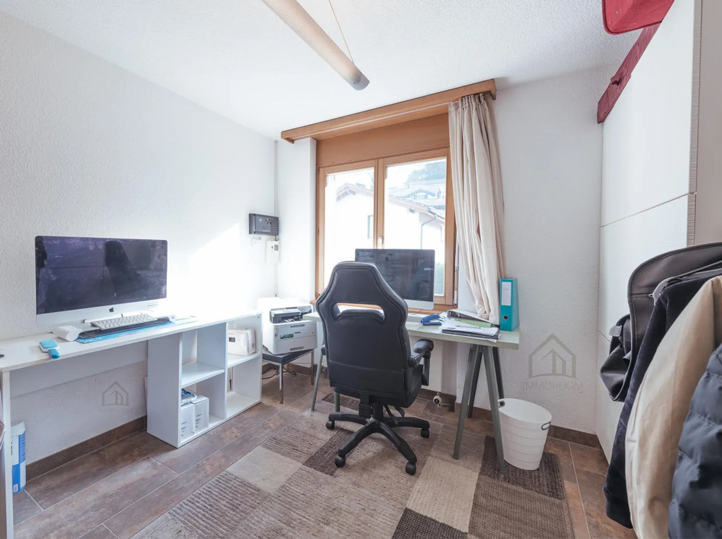 Traumhaftes Wohnen mit Pool, Wellness, Panoramasicht und Wald - Foto 13 von 27