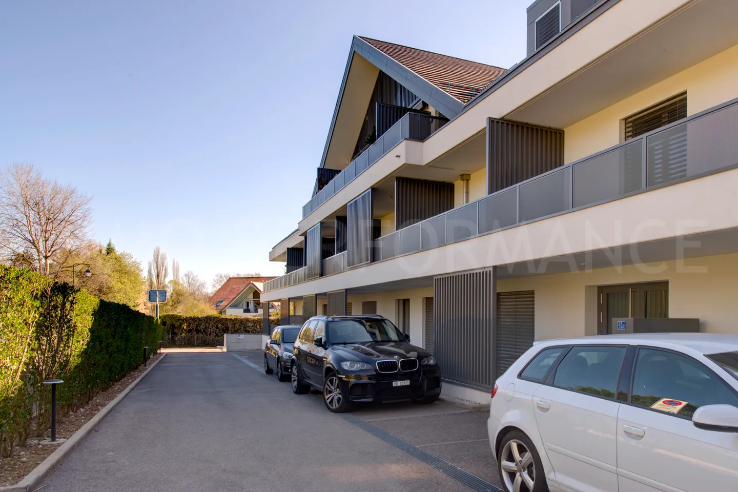 Appartement 2.5 pièces récent avec terrasse et jardin - Photo 6 sur 6