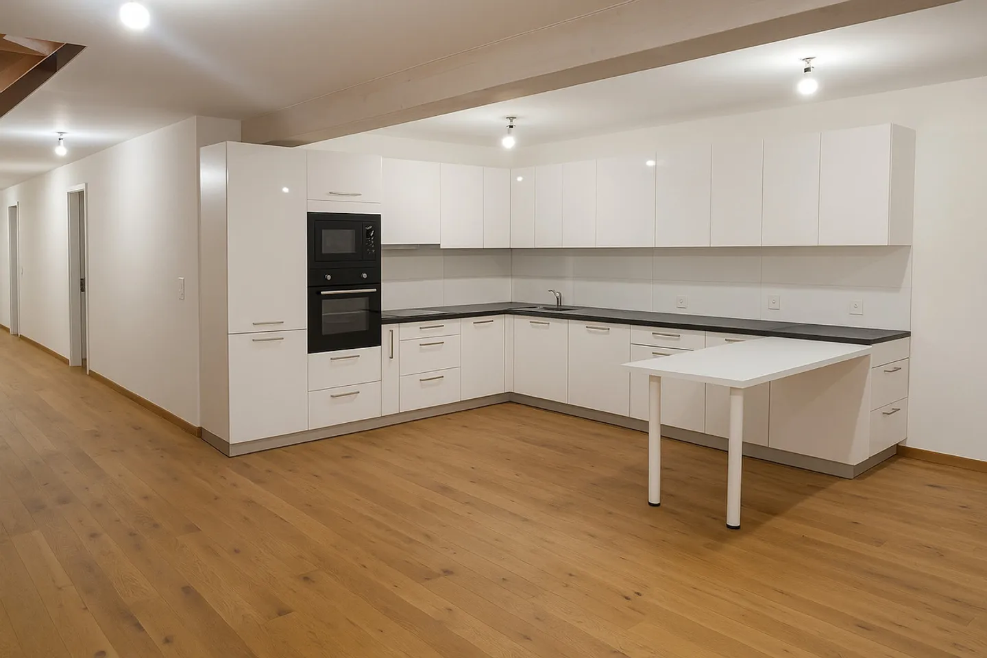 4.5-room duplex apartment with character - Photo 2 of 5