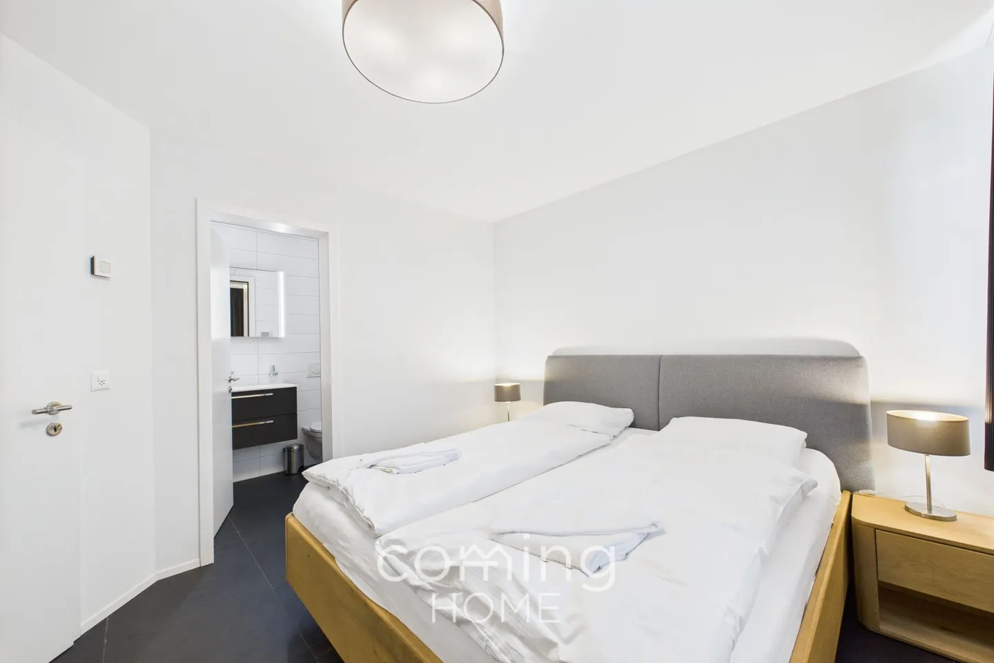 Riederalp: Exclusive 3-Room Oasis in Chalet Altishofen - furnished & ready to move in - Photo 8 of 15