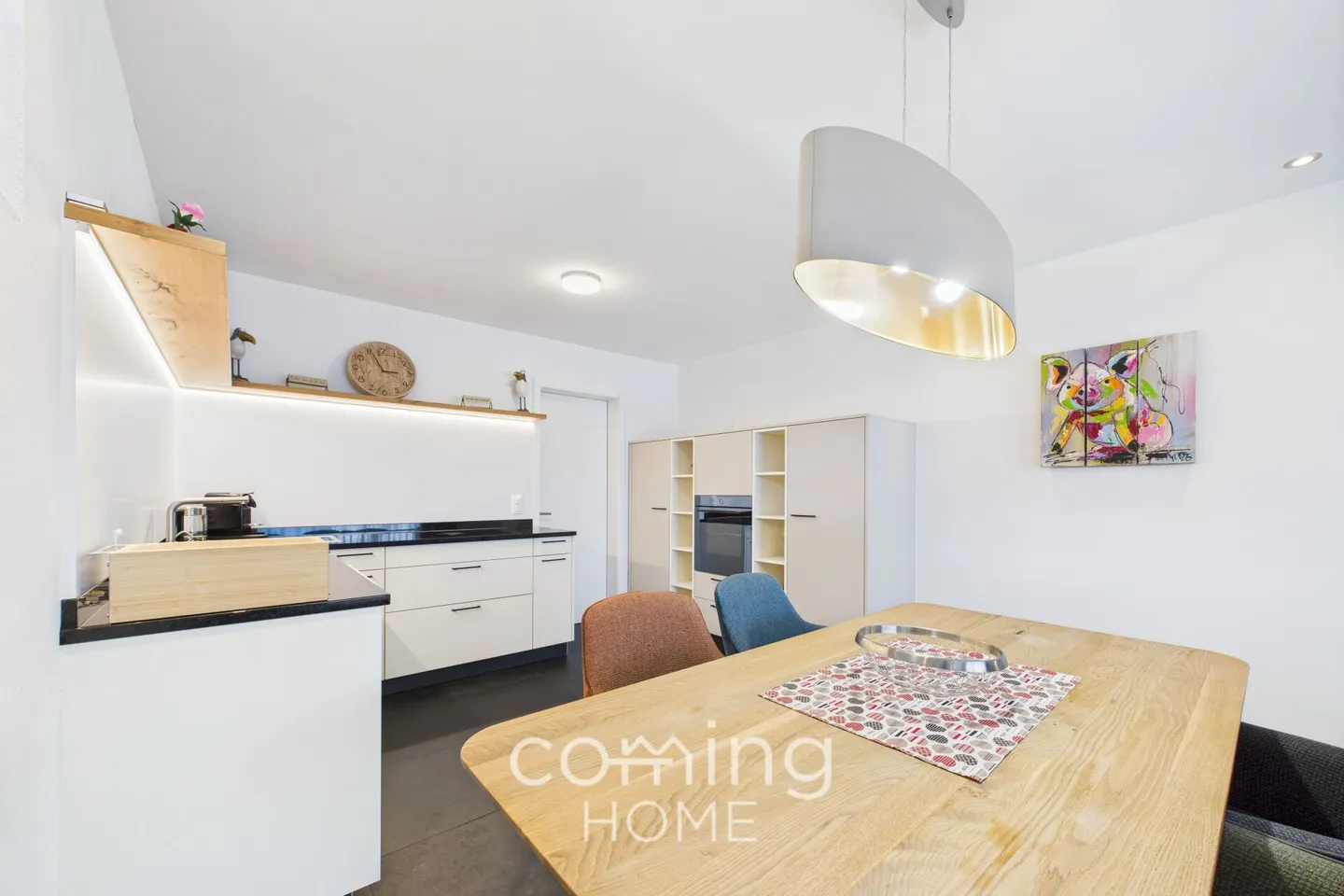 Riederalp: Exclusive 3-Room Oasis in Chalet Altishofen - furnished & ready to move in - Photo 6 of 15