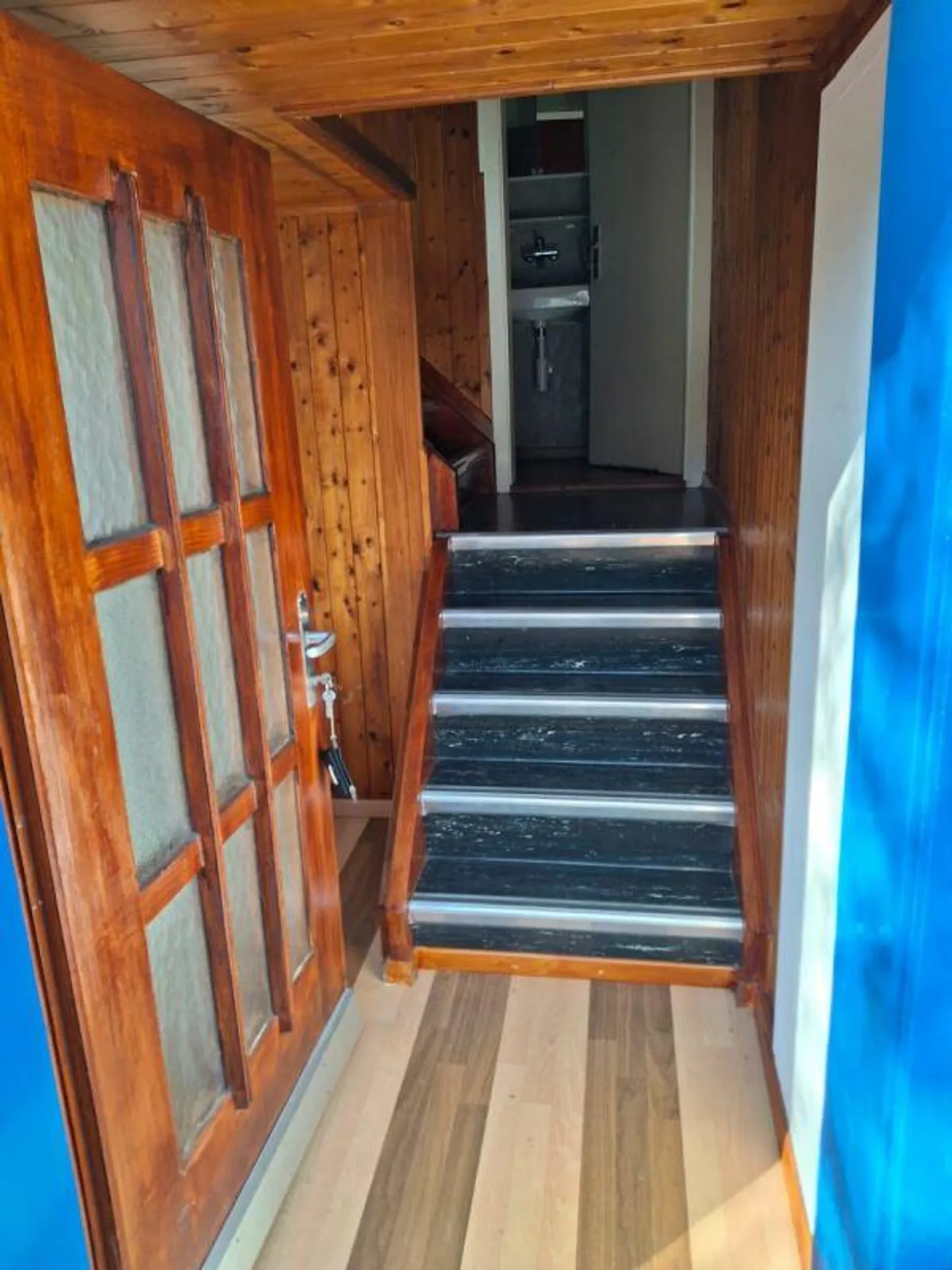 Small but original 2-room apartment with private entrance - Photo 9 of 9