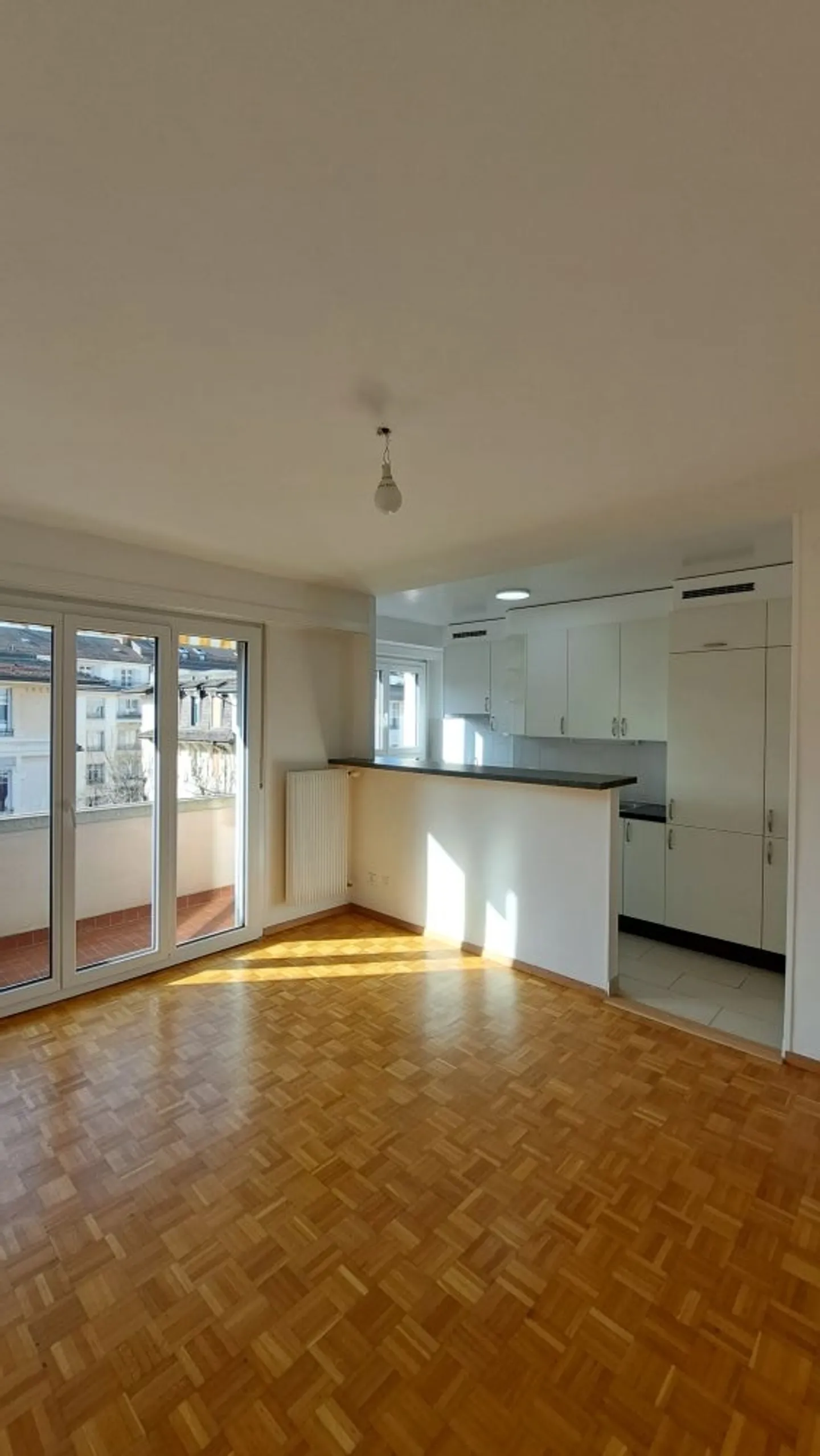 Wohnung - Foto 2 von 4