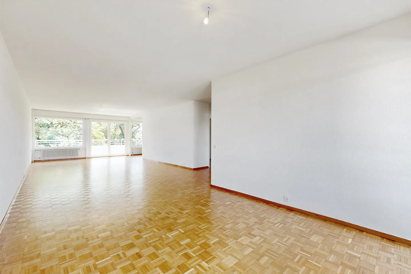Schöne 7-Zimmer-Wohnung im Stadtteil Chêne-Bougeries - Foto 3 von 13