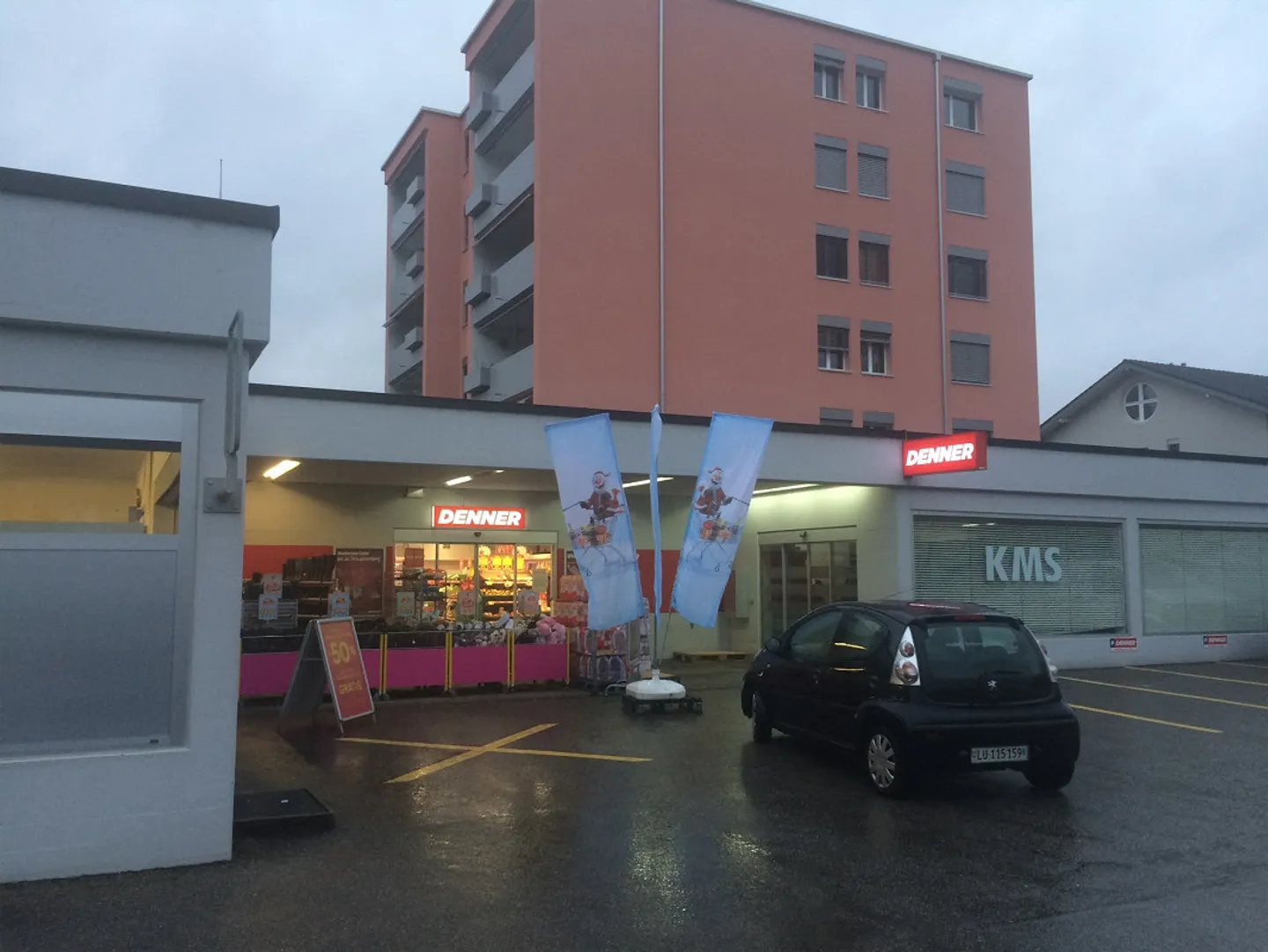 Bel appartement lumineux de 4 1/2 pièces à Reiden - Photo 1 sur 4