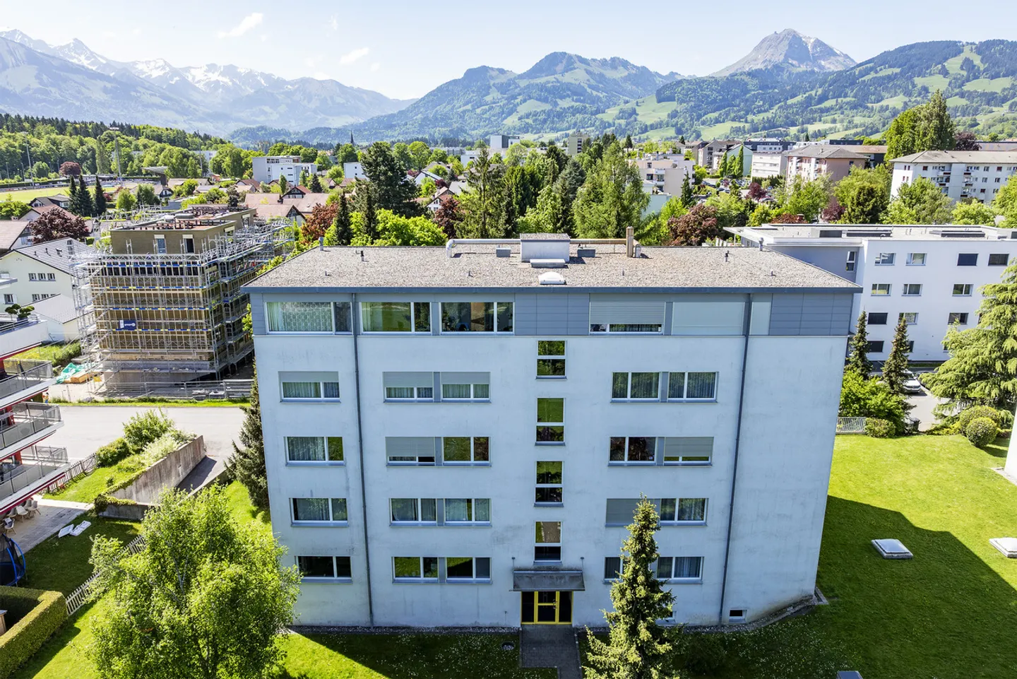 APPARTEMENT FAMILIAL 4.5P EN REZ DE JARDIN PROCHE TENNIS - LOT 04 - Photo 23 sur 28