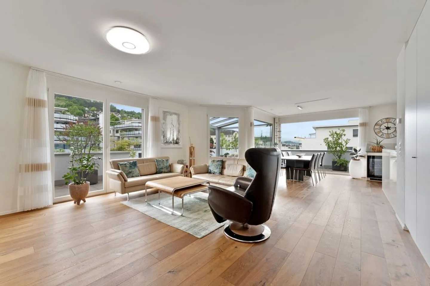 Appartement penthouse parfait - Achetez maintenant et commencez la nouvelle année dans votre nouveau chez-vous - - Photo 2 sur 13