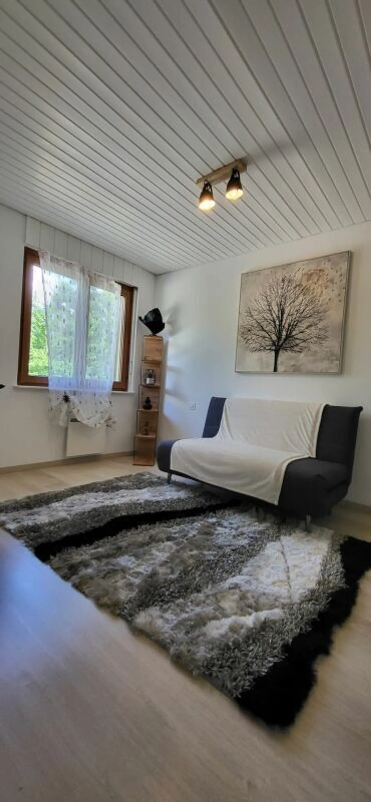 Propriété au caractère unique composée de 3 appartements - Photo 16 sur 34