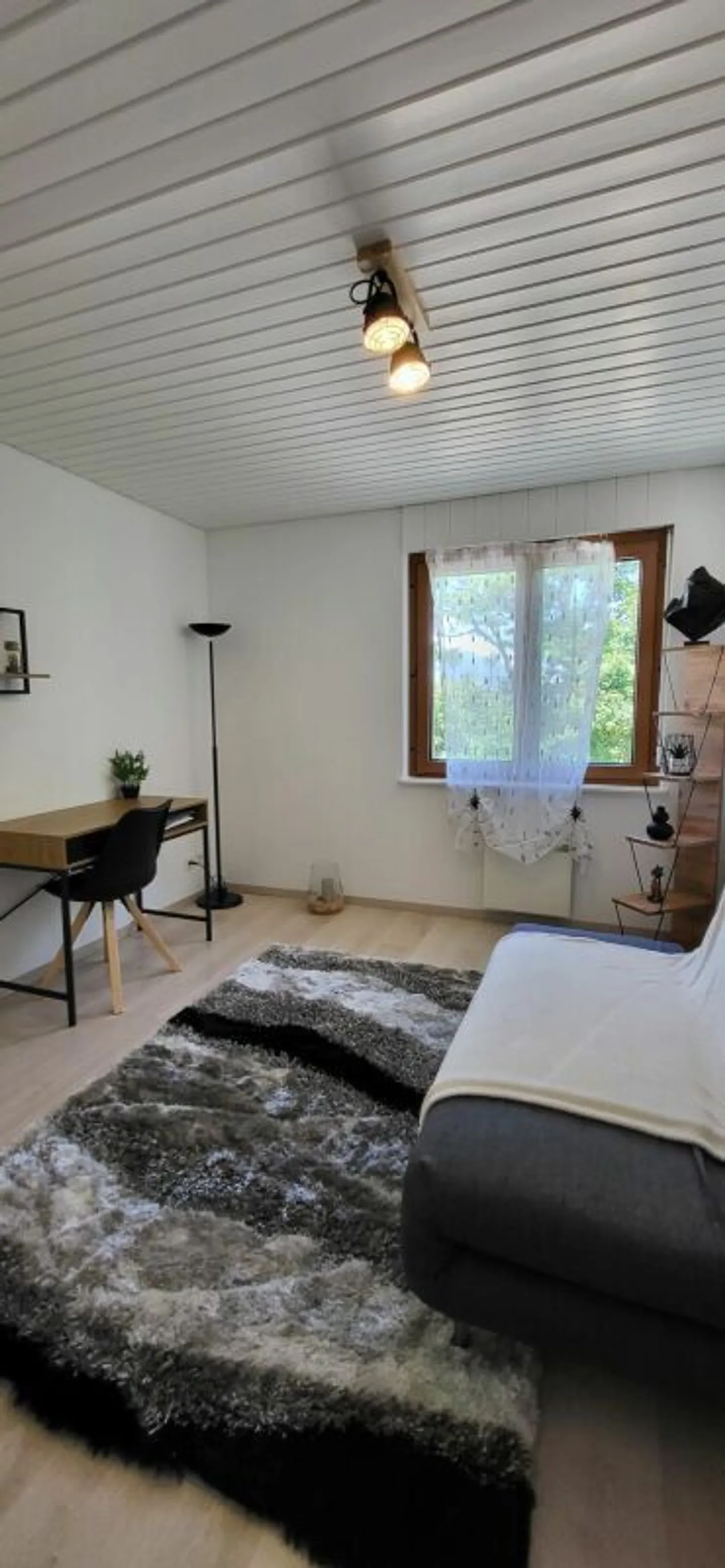 Propriété au caractère unique composée de 3 appartements - Photo 17 sur 34