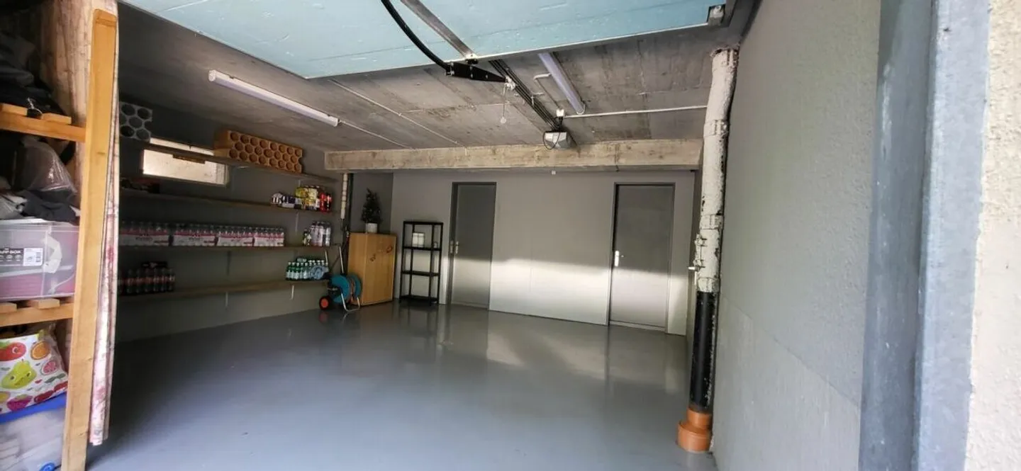 Propriété au caractère unique composée de 3 appartements - Photo 26 sur 34