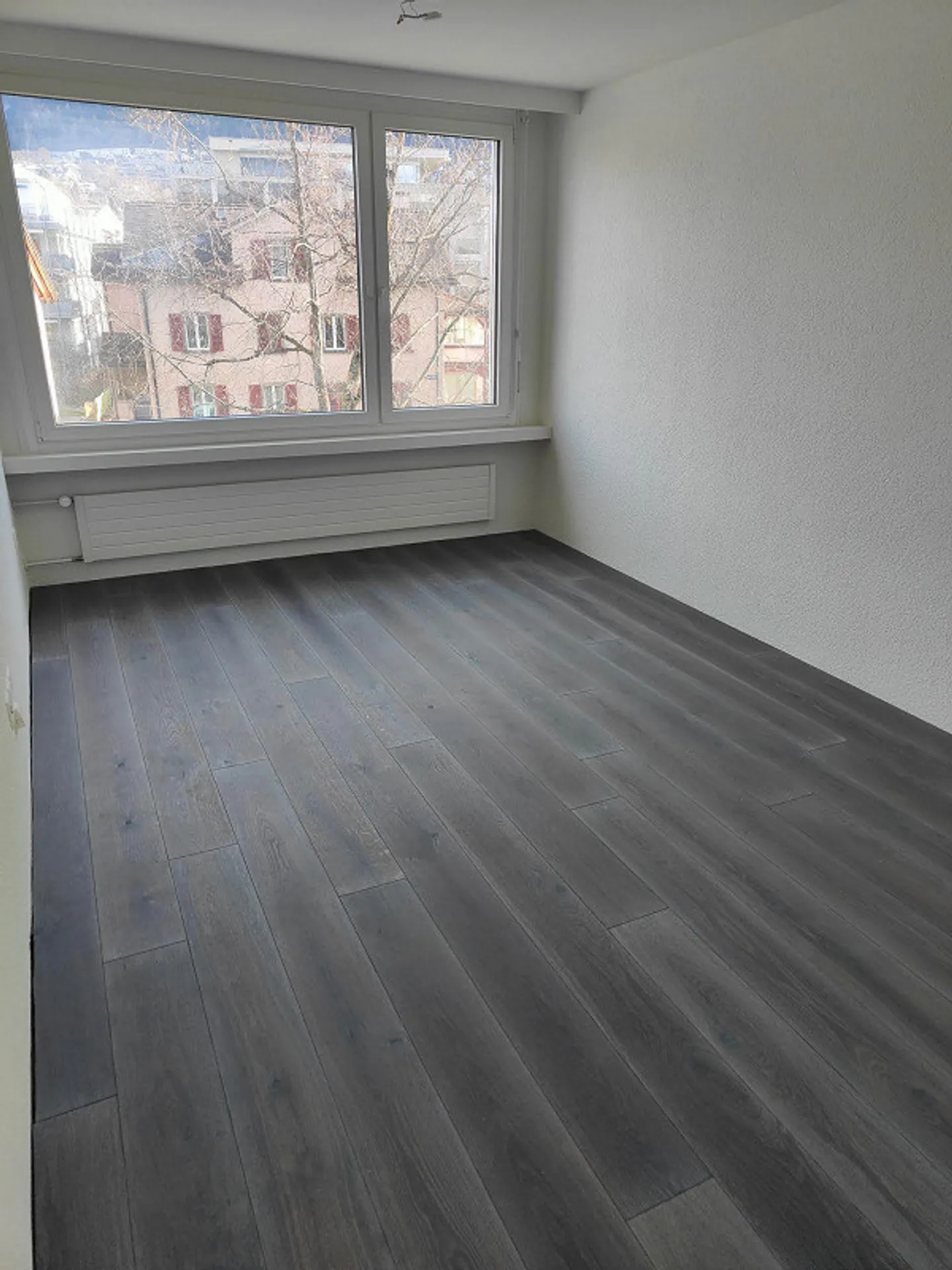 Stylish Living in the Popular Lacuna Quarter - Photo 19 of 22