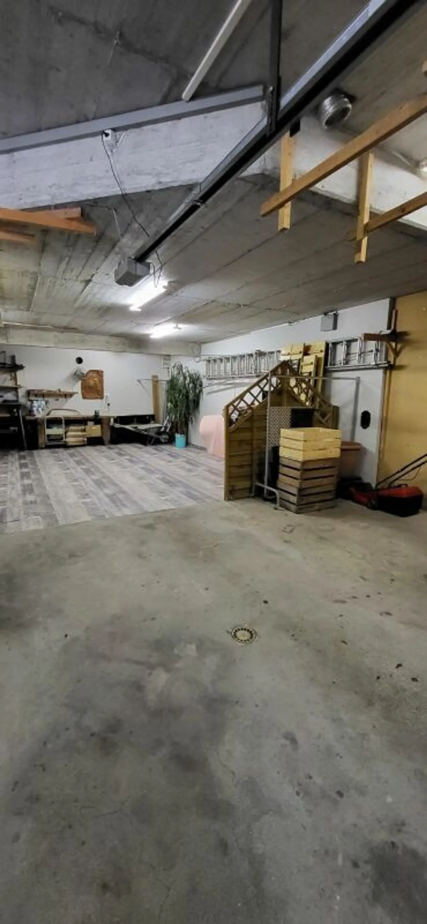Propriété au caractère unique composée de 3 appartements - Photo 28 sur 34