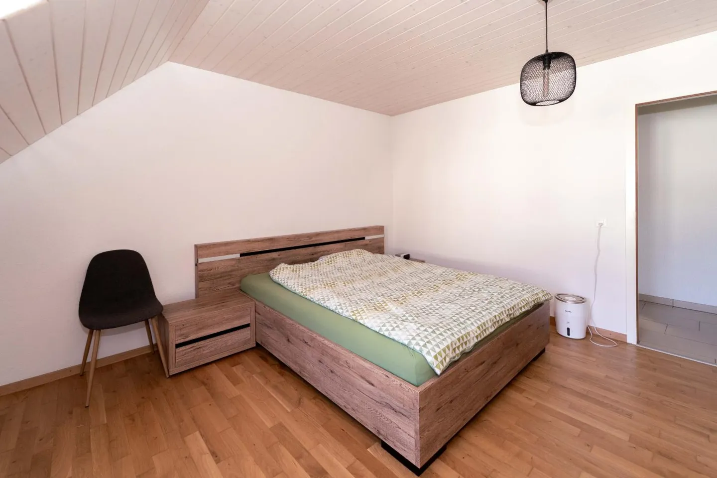 Rare Spaces for a 2.5-Room Typology - Photo 6 of 11