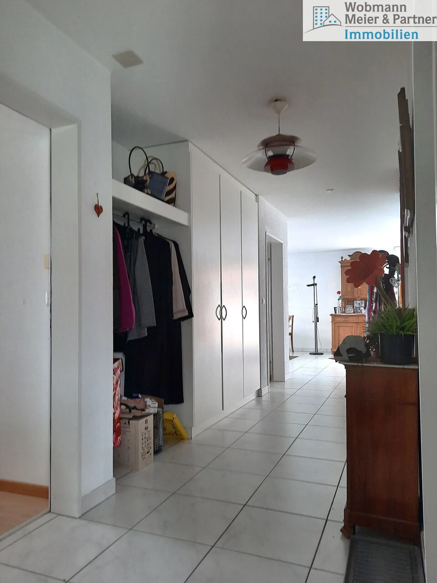 Appartement familial lumineux dans un emplacement calme - Photo 3 sur 10