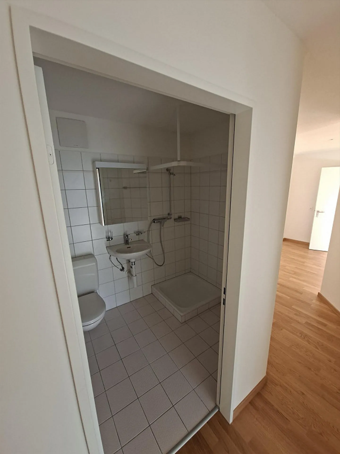 Geräumige Wohnung in Wildegg - Foto 6 von 10
