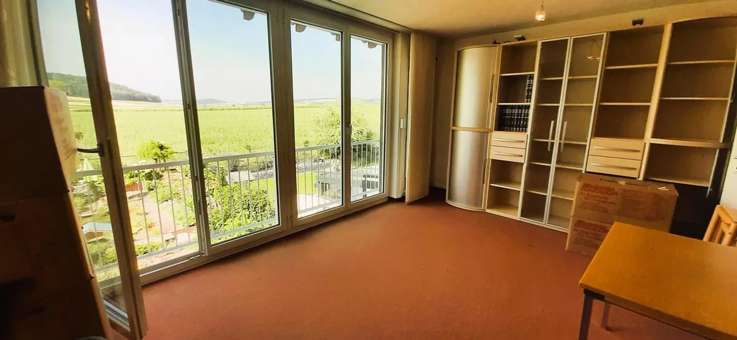 Maison Pratique dans un Quartier Familial - Photo 6 sur 9