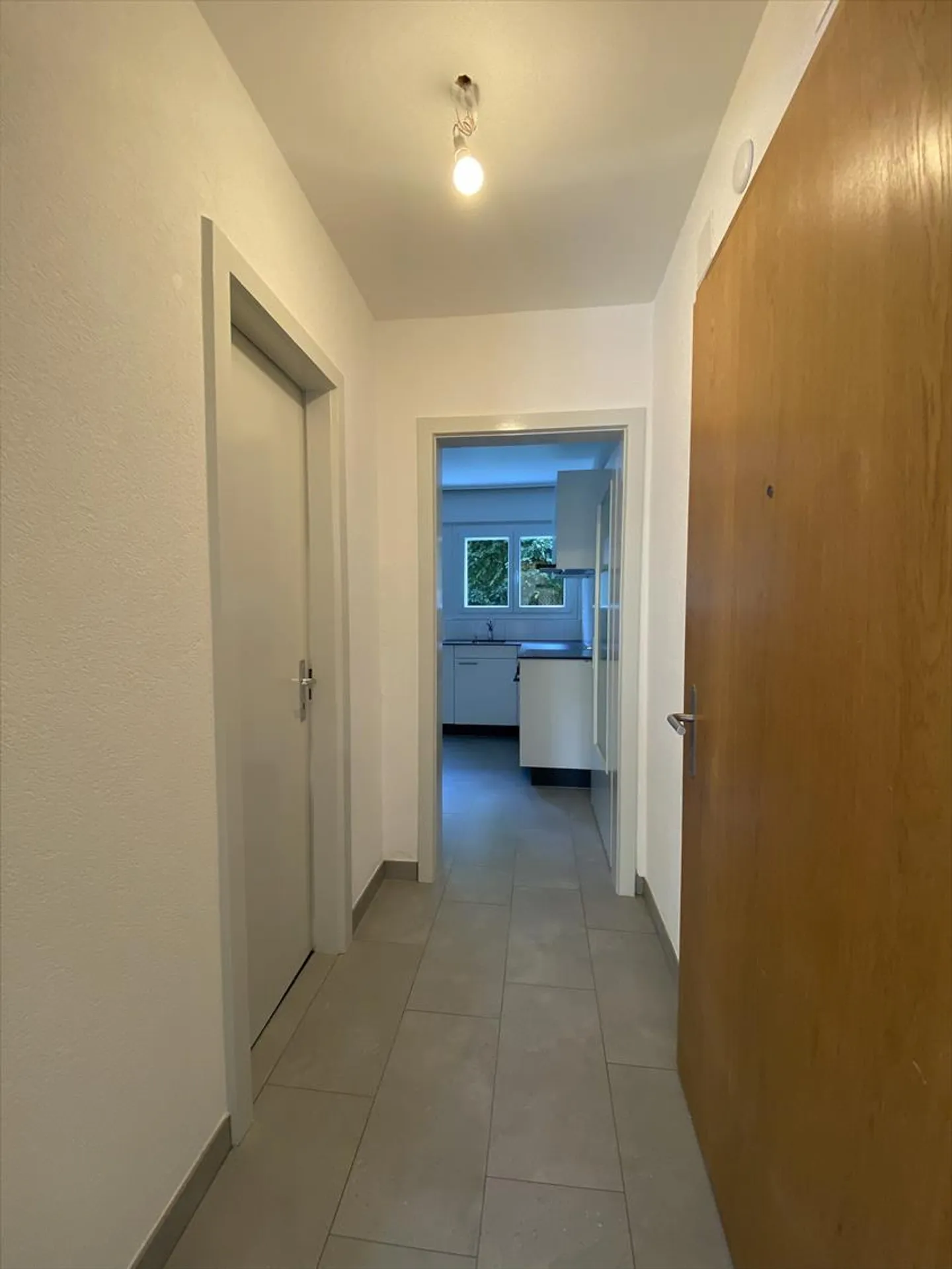 02687 - Studio 1 Room - RTE GRAND-PRE 14 - FRIBOURG - Photo 5 of 6