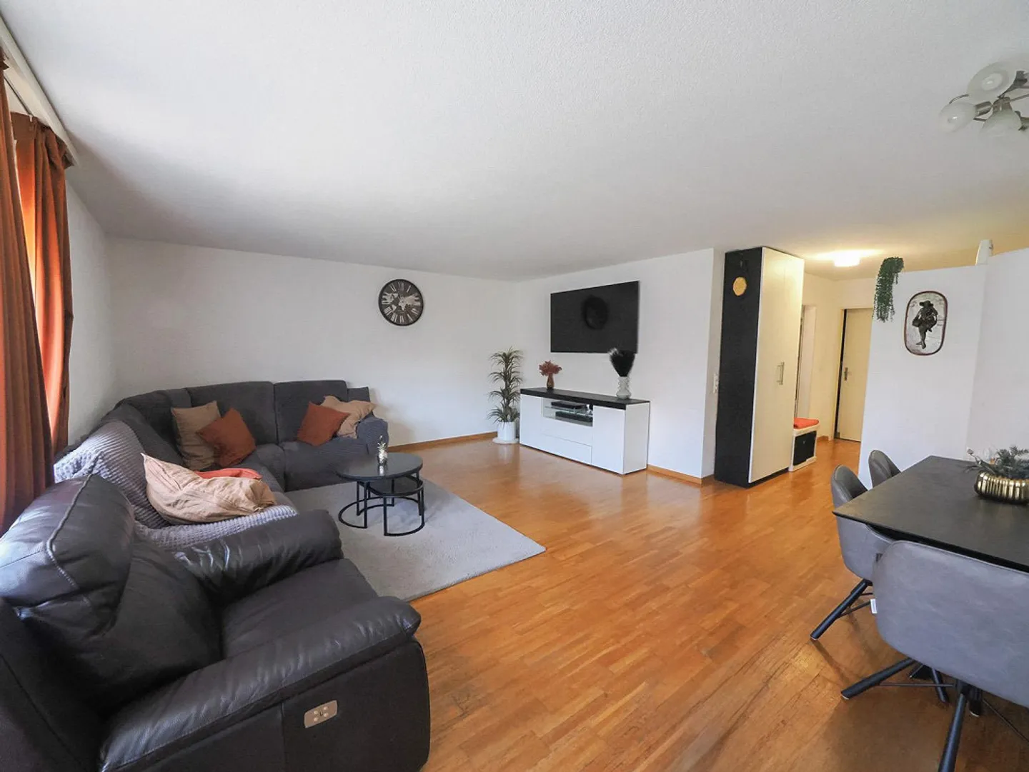 4.5 Room Apartment 1st Floor in Aarwangen - Photo 1 of 8