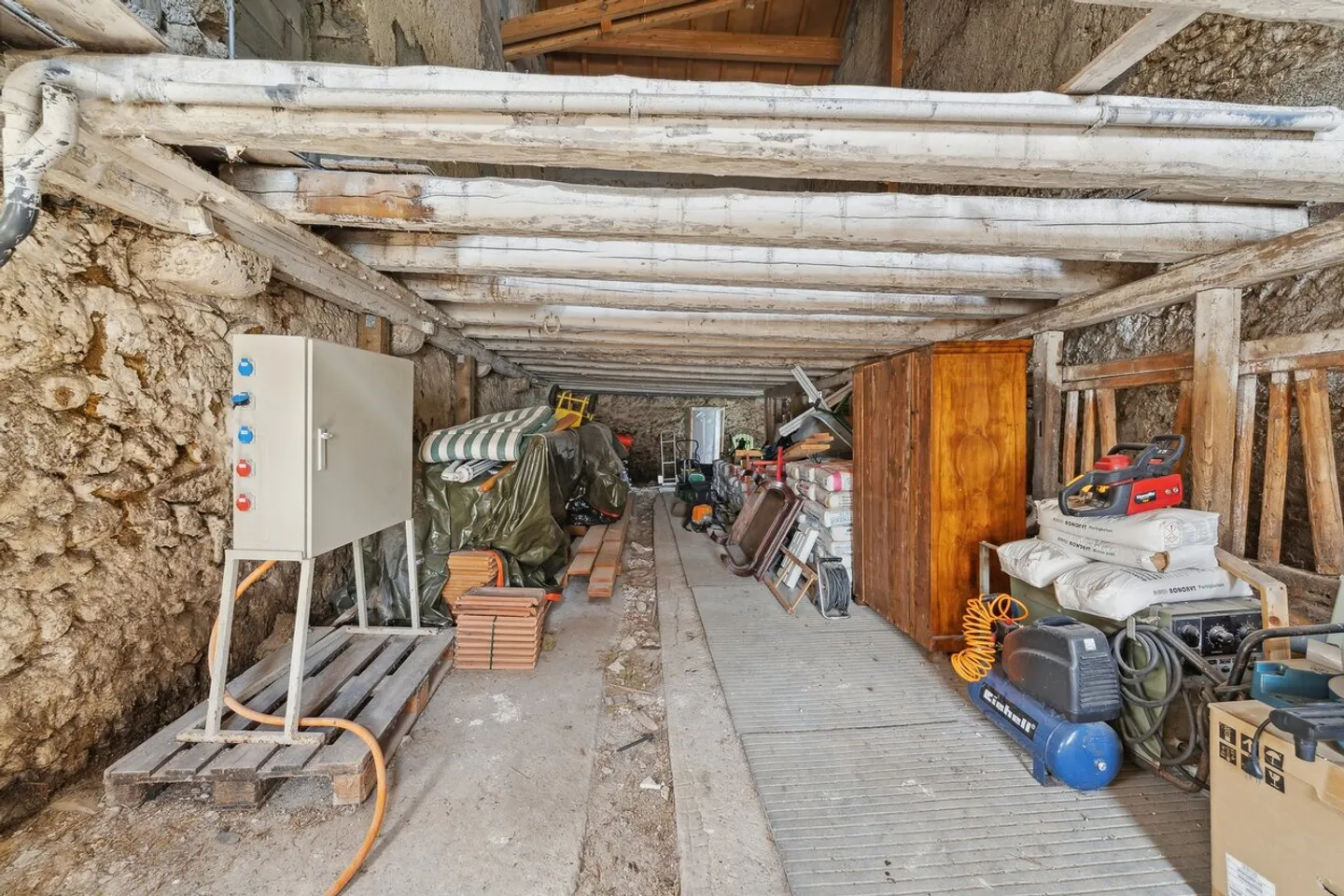 Rare: 19th Century Farm Close to Gland - Large Volume and Beautiful Potential - Photo 19 of 19