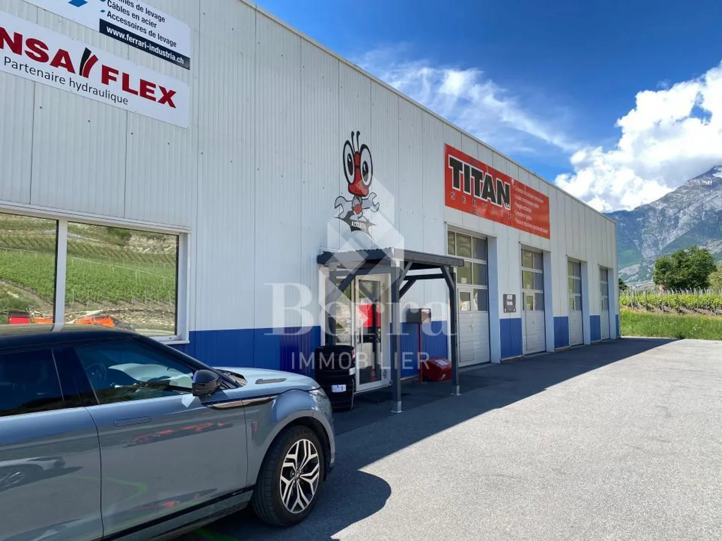 Hall industrielle/Garage déjà loué - Photo 1 sur 13