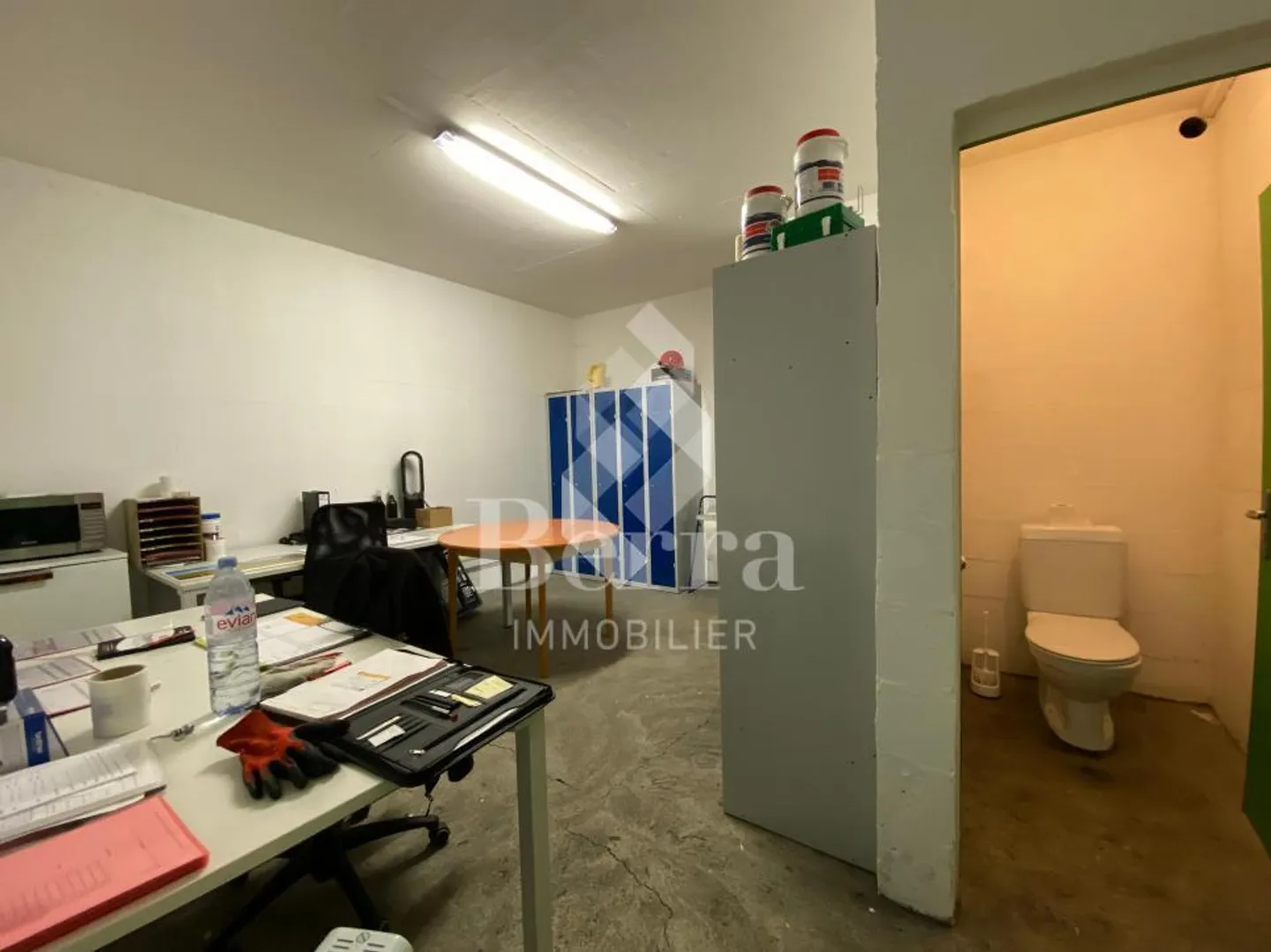 Hall industrielle/Garage déjà loué - Photo 9 sur 13