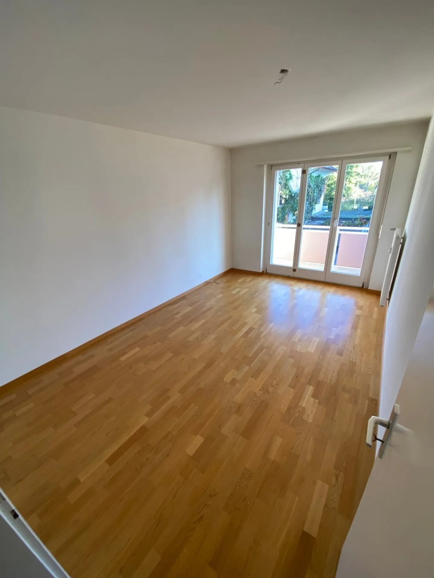 Appartement lumineux de 2 pièces avec balcon à Nidau - à partir de septembre 2026 - Photo 3 sur 7