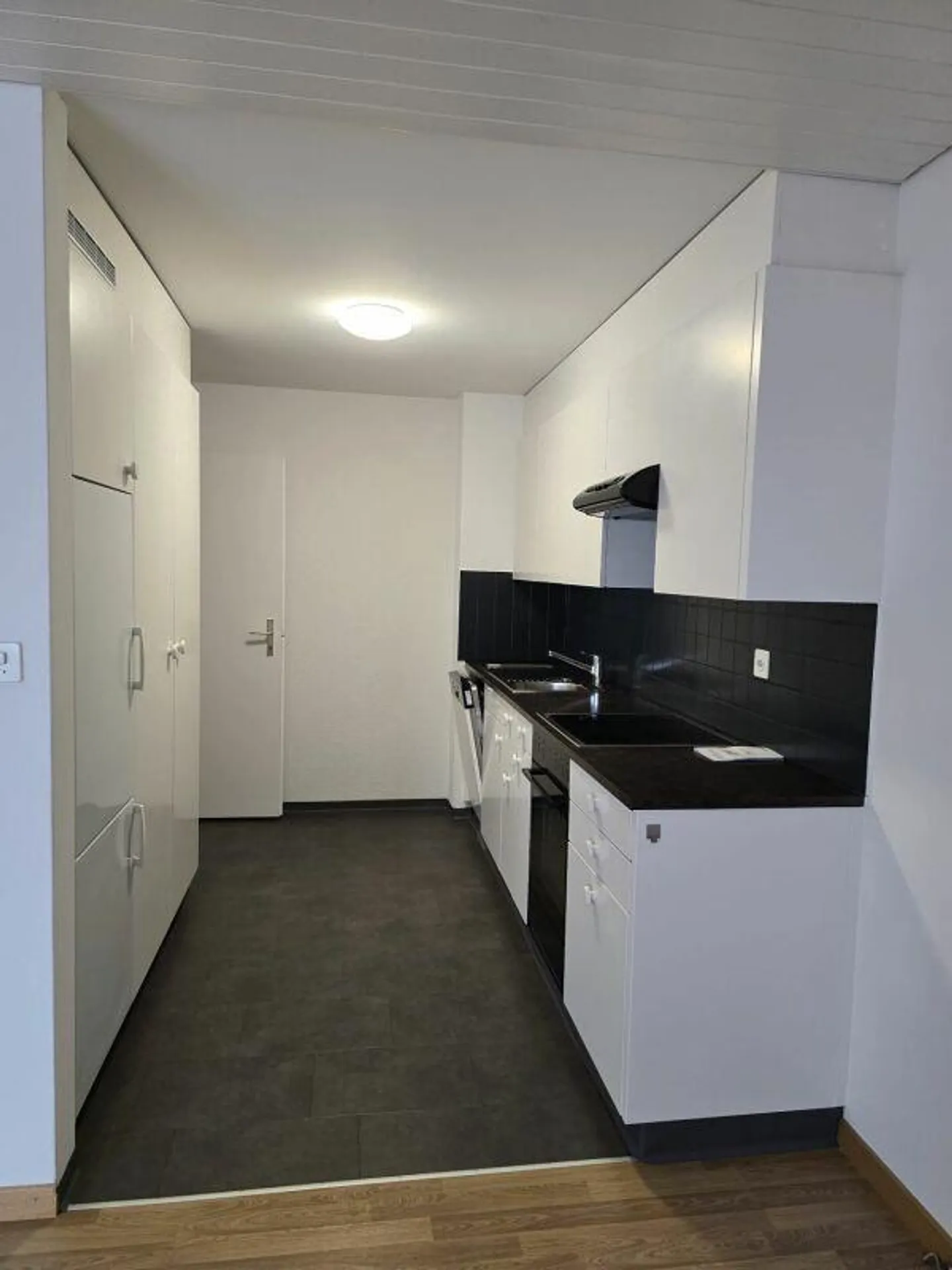 Questo appartamento sorprende - convinciti da solo! - Foto 5 di 15