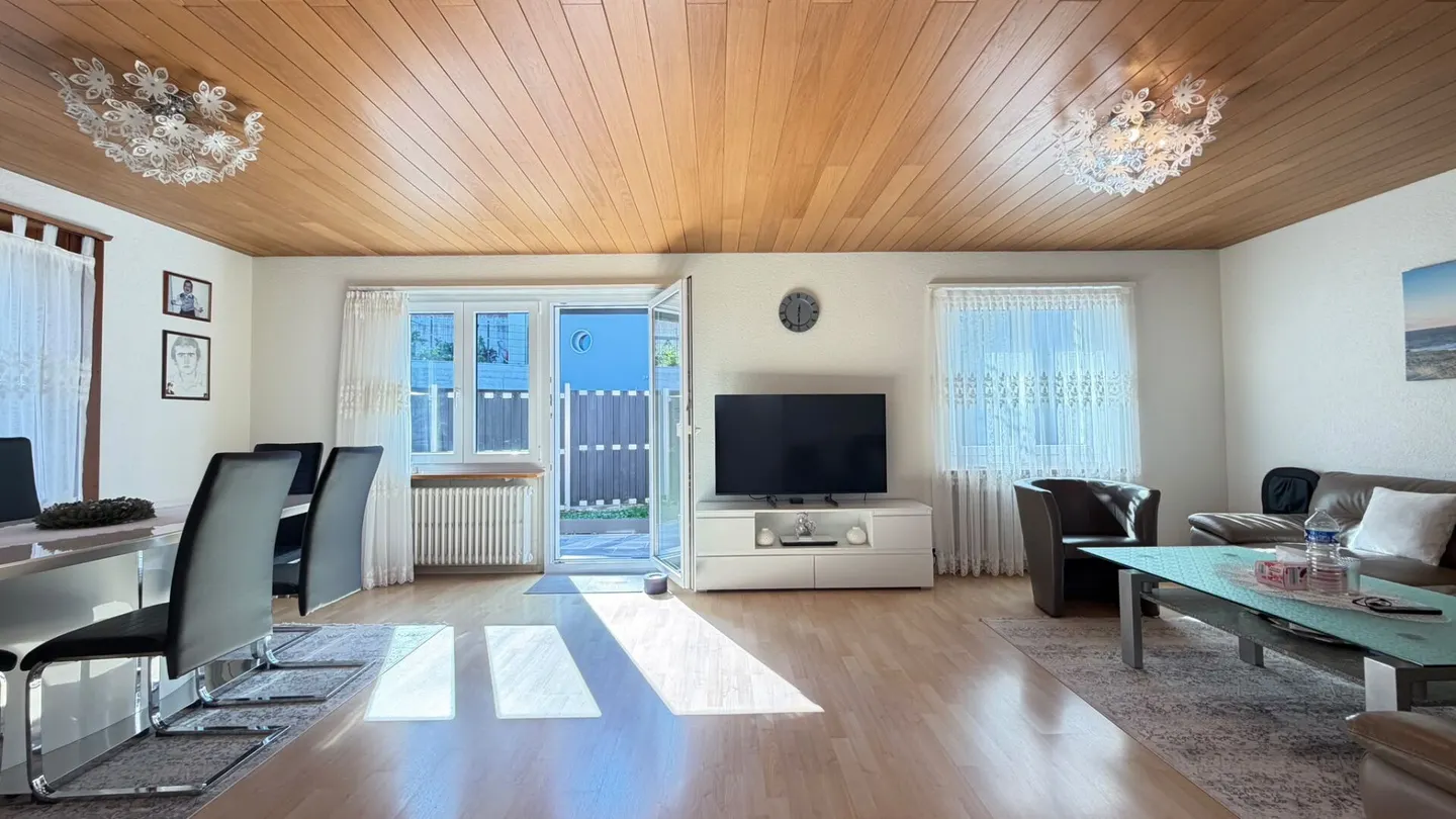 Sole & Vista Ampia - Casa di 4.5 stanze con Garage - Foto 13 di 28