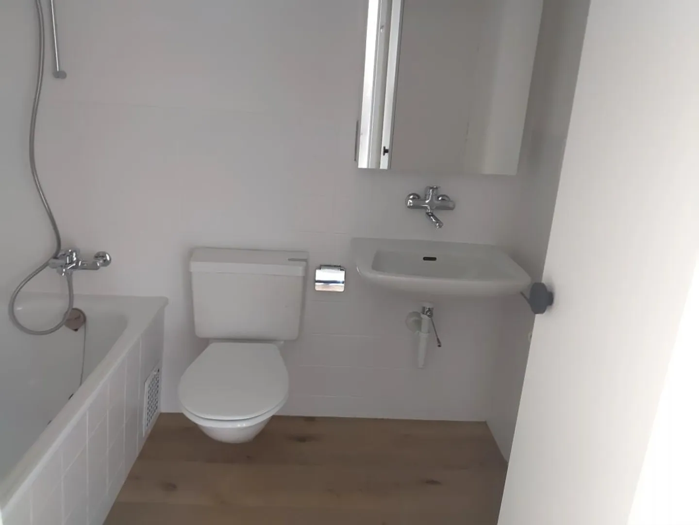 Appartement 2 pièces confortable dans un emplacement calme - Photo 6 sur 7