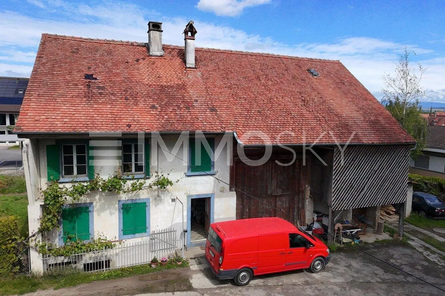 Property for sale - Photo 1 of 3