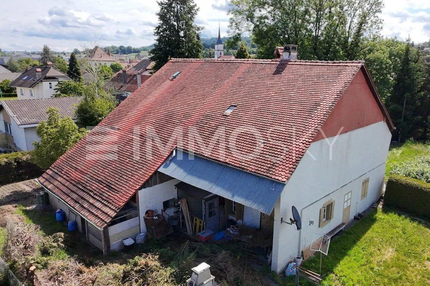 Property for sale - Photo 2 of 3