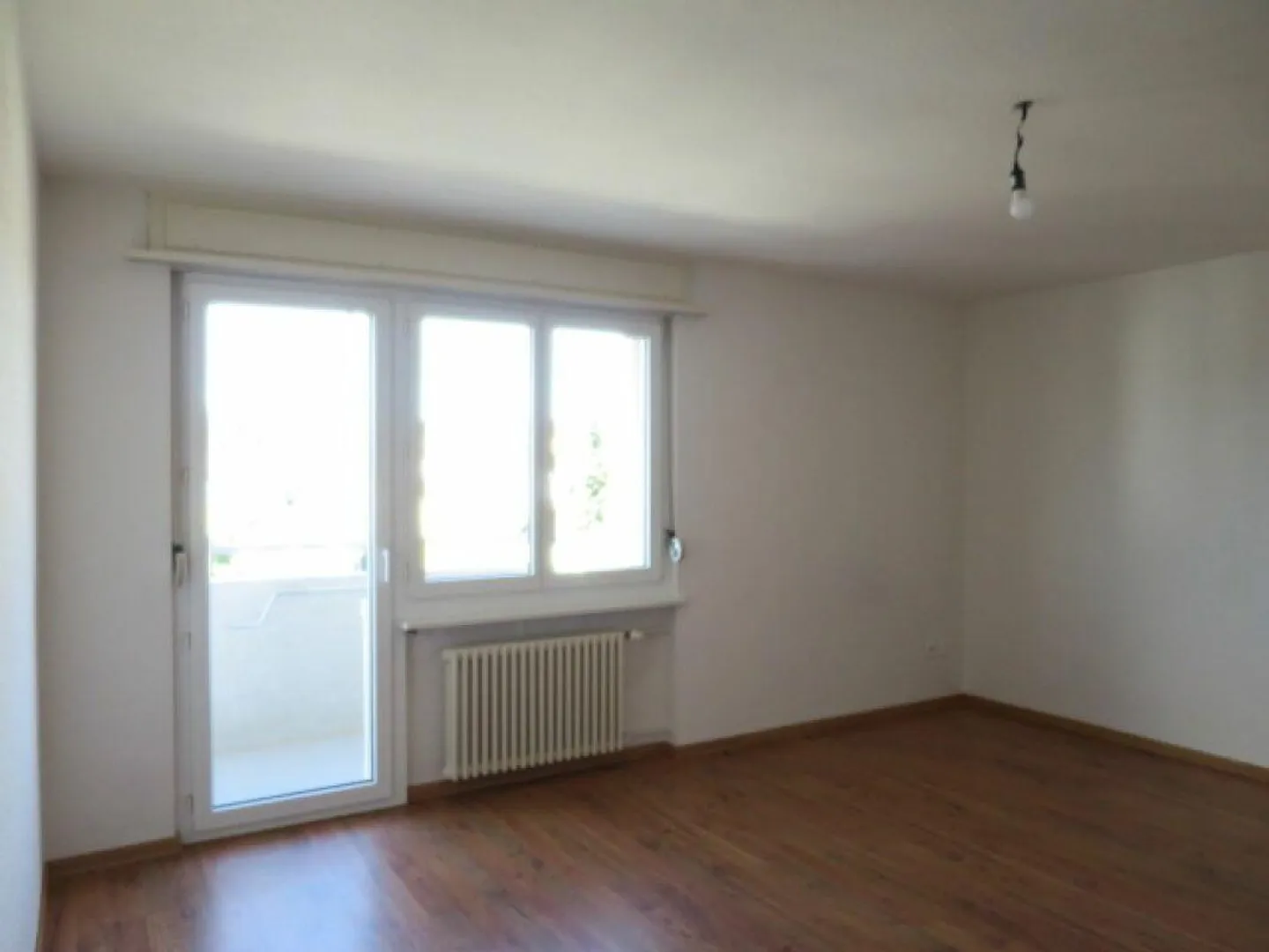 One-room apartment for you! - Photo 4 of 4