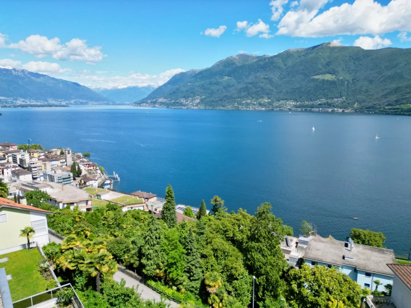 Ihre Ferienresidenz am Lago Maggiore, wo das Blau niemals endet - Foto 4 von 18