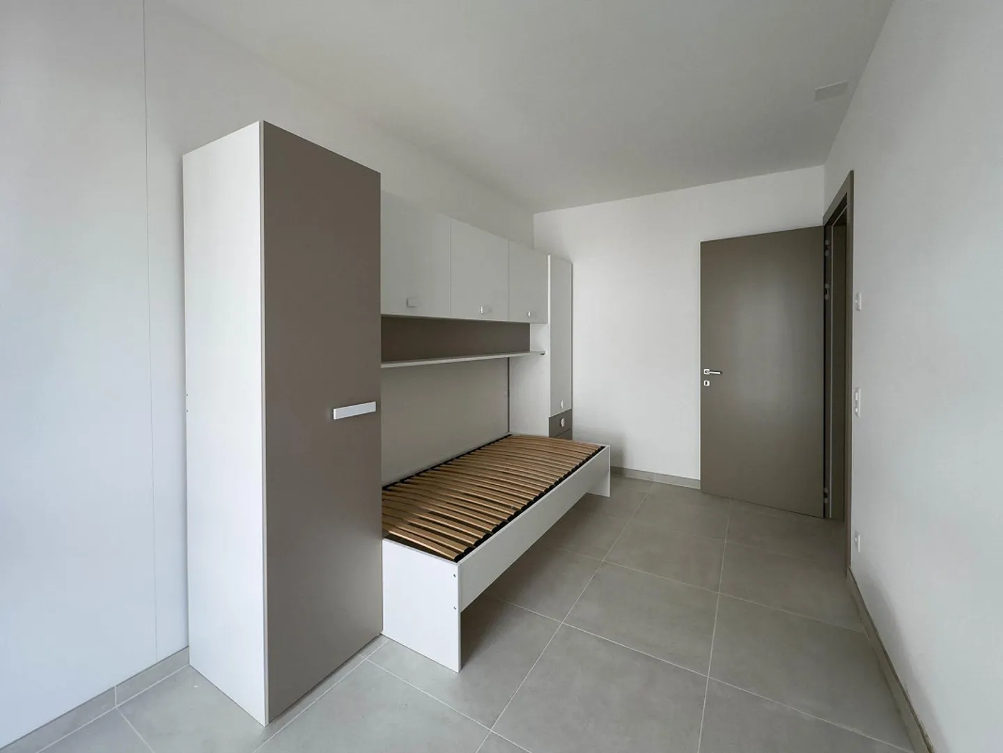 Nouvel appartement de 3,5 pièces à louer à Genestrerio - Photo 5 sur 11