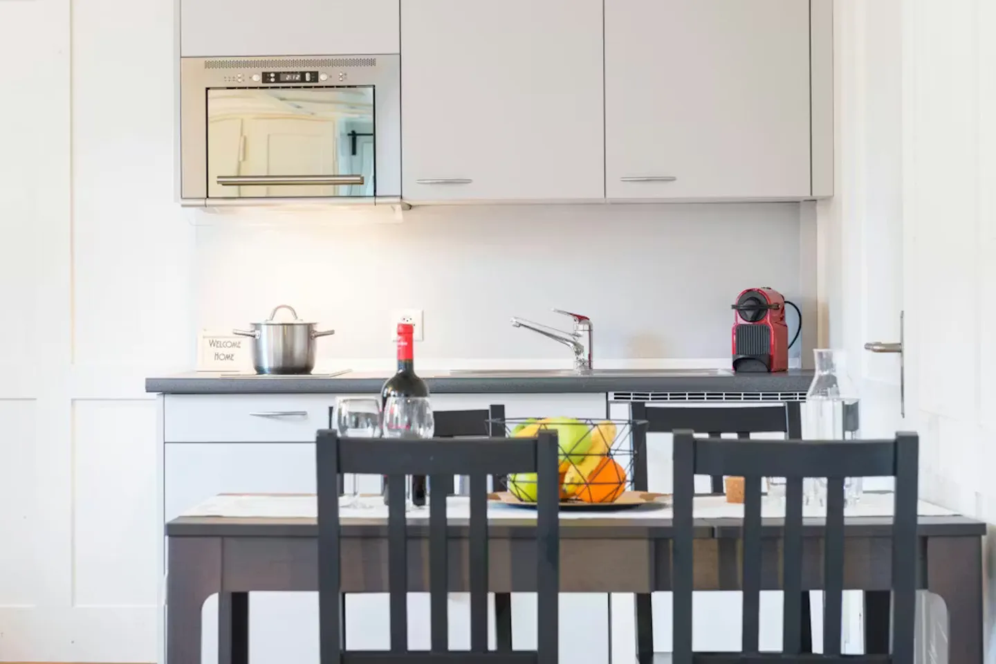 Charmantes Chalet in Zug - Foto 3 von 10