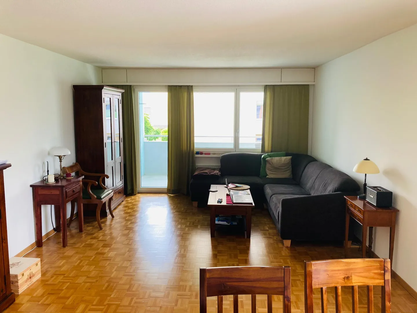 Central, family-friendly, simply beautiful living - Photo 3 of 9