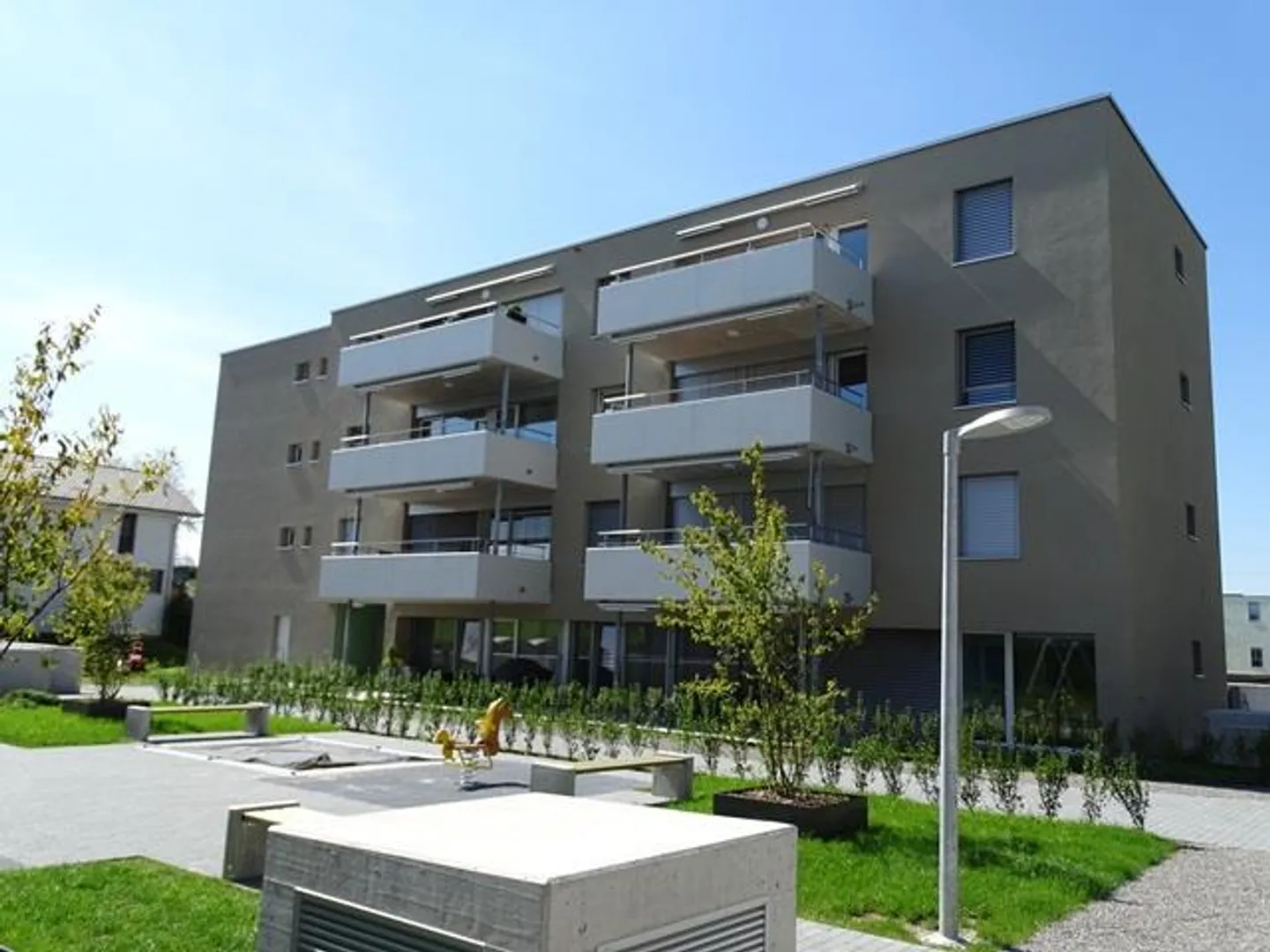 Appartamento luminoso in quartiere familiare cercato? - Foto 1 di 9