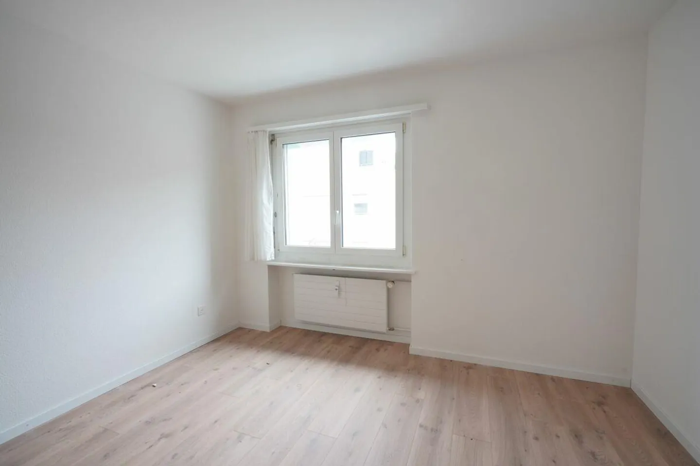 Charmante Wohnung mit Balkon - Foto 4 von 4
