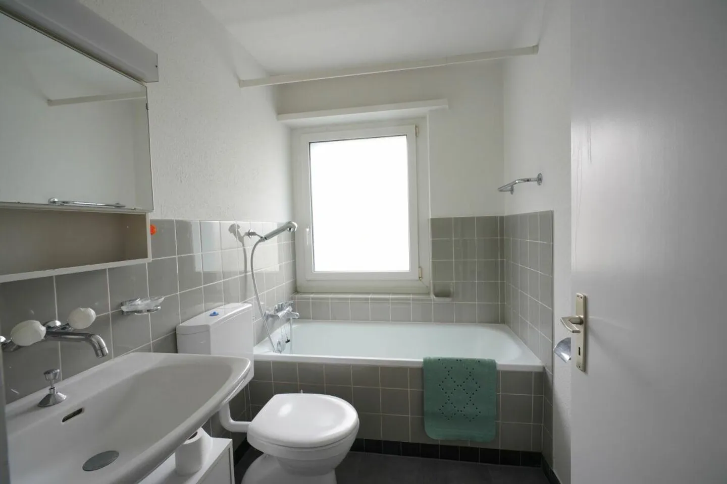 Charmante Wohnung mit Balkon - Foto 3 von 4